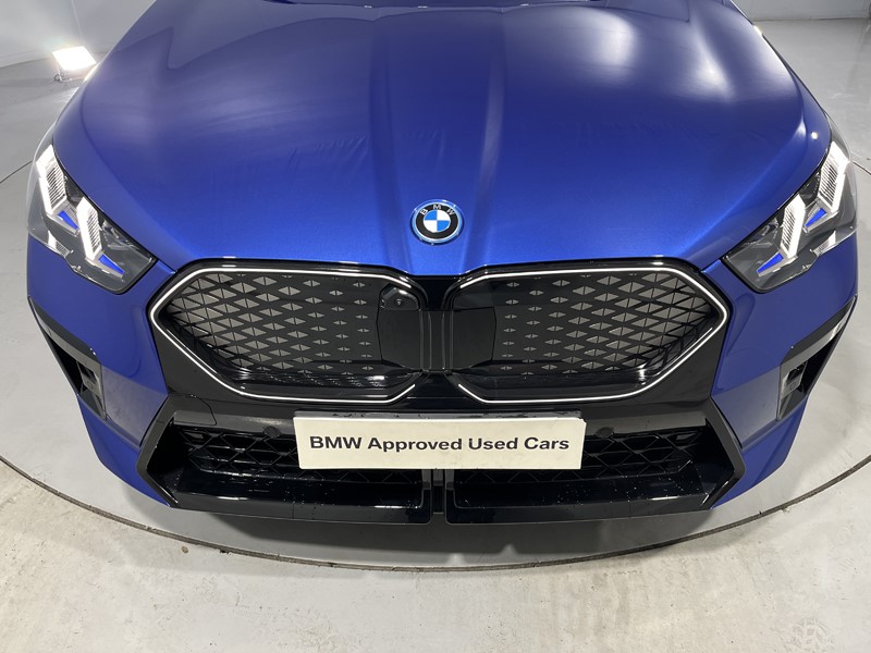 2025 (75) BMW iX2 150kW eDrive20 M Sport 65kWh 5dr Auto 5264965