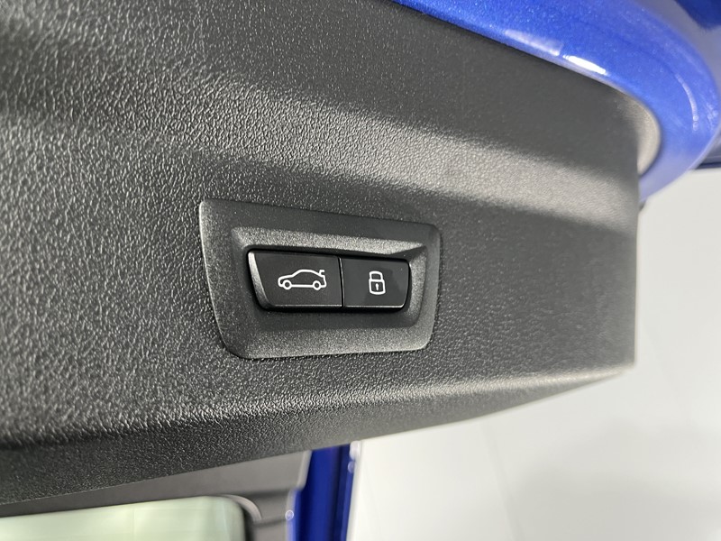 2025 (75) BMW iX2 150kW eDrive20 M Sport 65kWh 5dr Auto 5264971