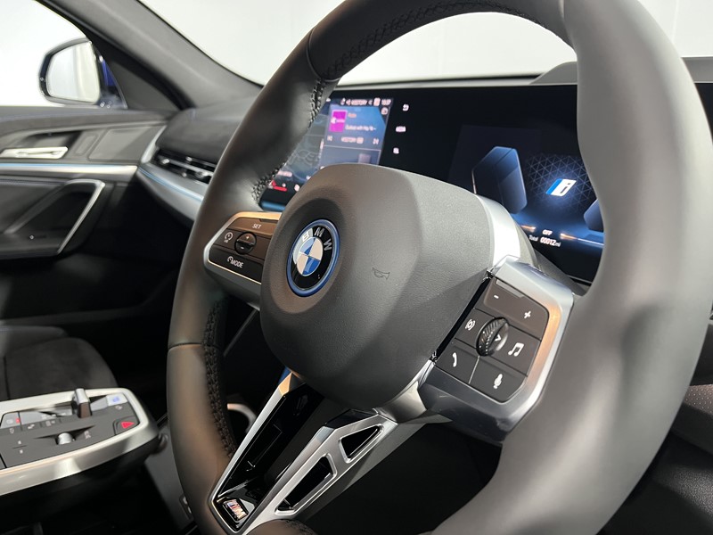 2025 (75) BMW iX2 150kW eDrive20 M Sport 65kWh 5dr Auto 5264946