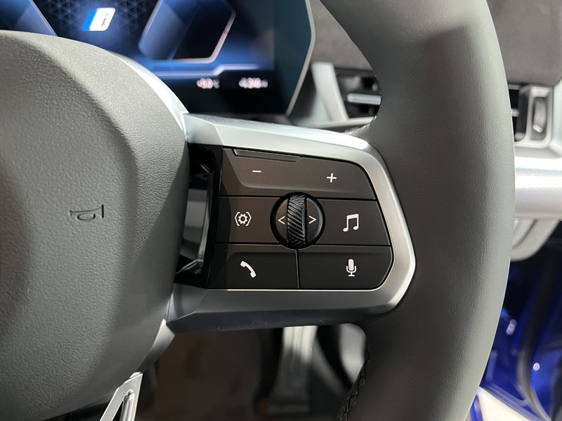 2025 (75) BMW iX2 150kW eDrive20 M Sport 65kWh 5dr Auto 5264948