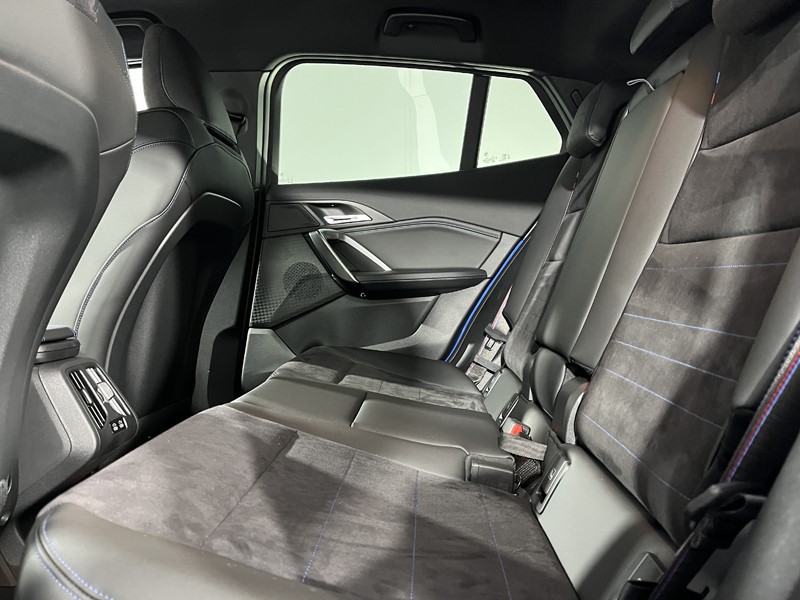 2025 (75) BMW iX2 150kW eDrive20 M Sport 65kWh 5dr Auto 5264961