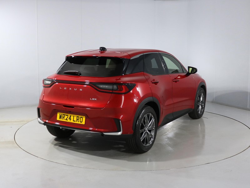 2024 (24) LEXUS LBX 1.5 Premium Plus 5dr E-CVT 4934259