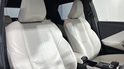 2024 (24) LEXUS LBX 1.5 Premium Plus 5dr E-CVT 4934226