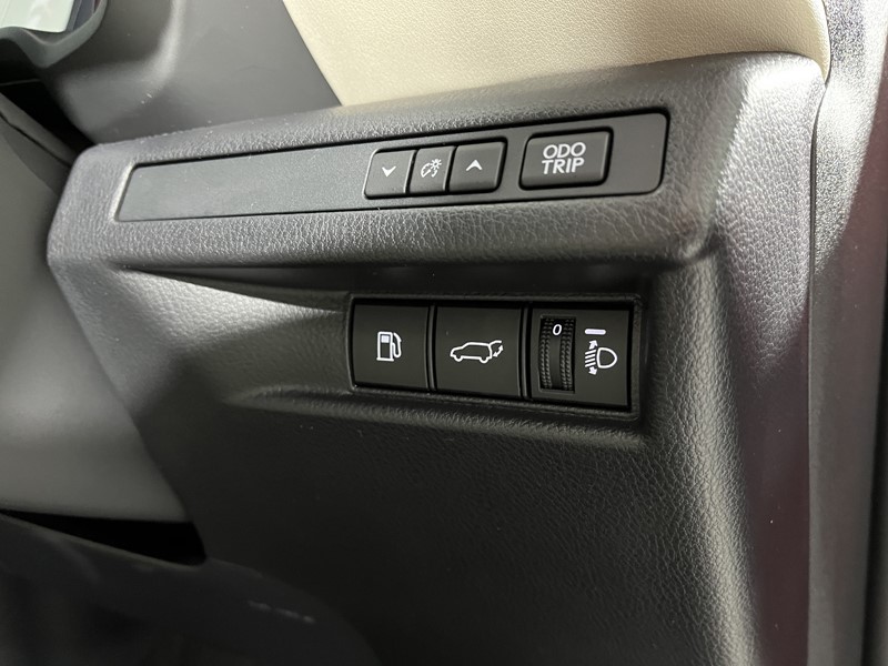 2024 (24) LEXUS LBX 1.5 Premium Plus 5dr E-CVT 4934236