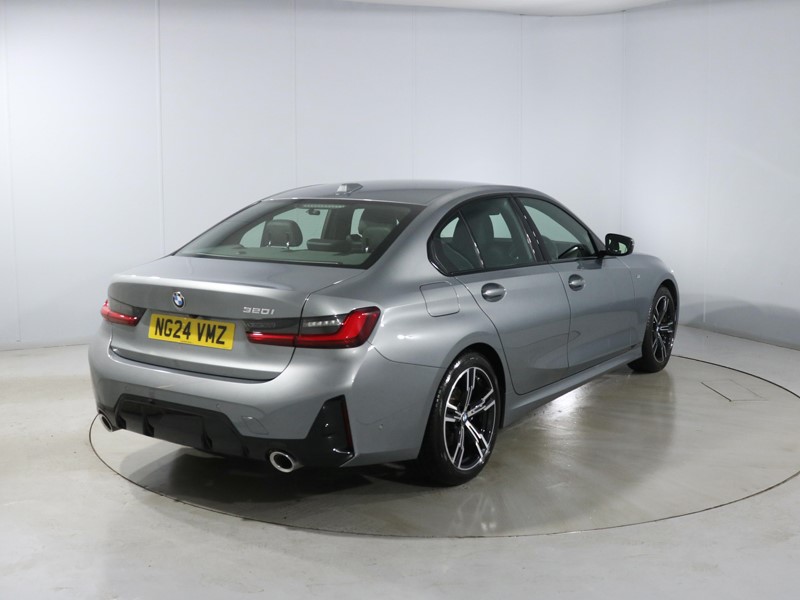 2024 (24) BMW 3 SERIES 320i M Sport 4dr Step Auto 4930302