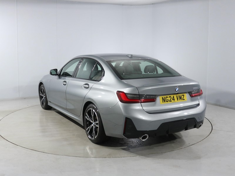2024 (24) BMW 3 SERIES 320i M Sport 4dr Step Auto 4930255