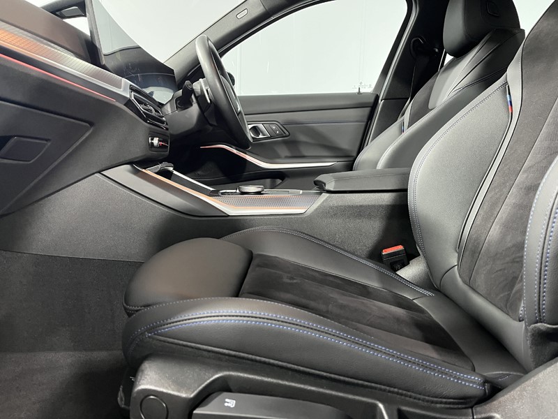 2024 (24) BMW 3 SERIES 320i M Sport 4dr Step Auto 4930289