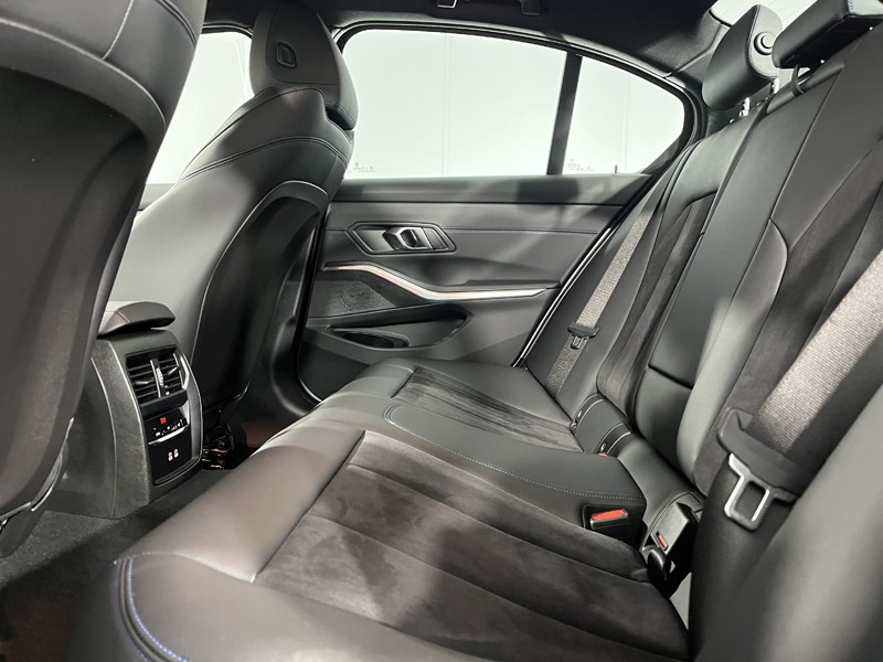 2024 (24) BMW 3 SERIES 320i M Sport 4dr Step Auto 4930290