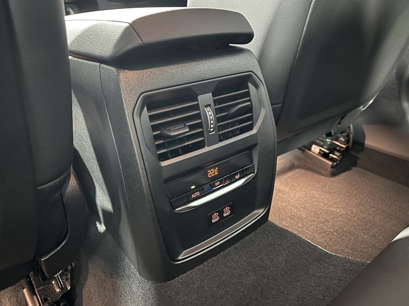 2024 (24) BMW 3 SERIES 320i M Sport 4dr Step Auto 4930293