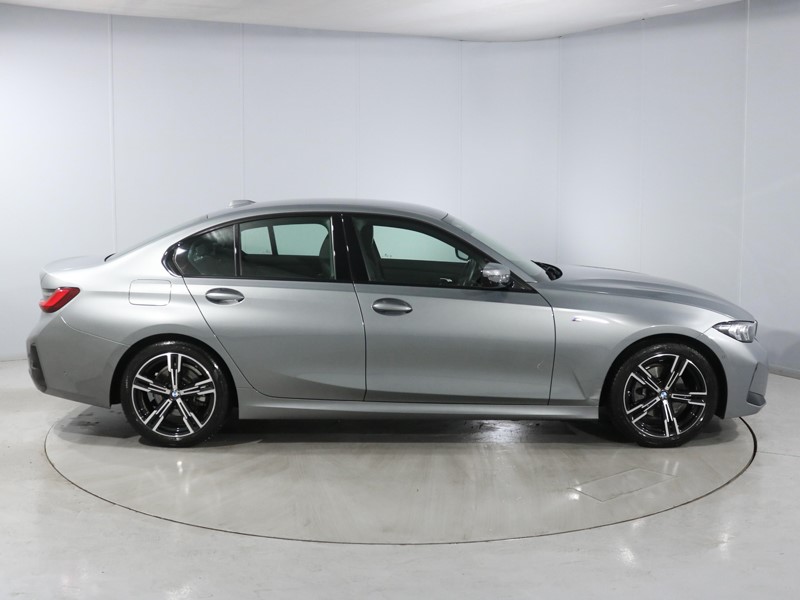 2024 (24) BMW 3 SERIES 320i M Sport 4dr Step Auto 4930256