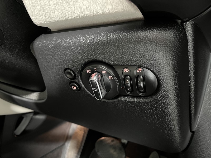 2023 (23) MINI HATCHBACK 1.5 Cooper Exclusive 3dr 4939174