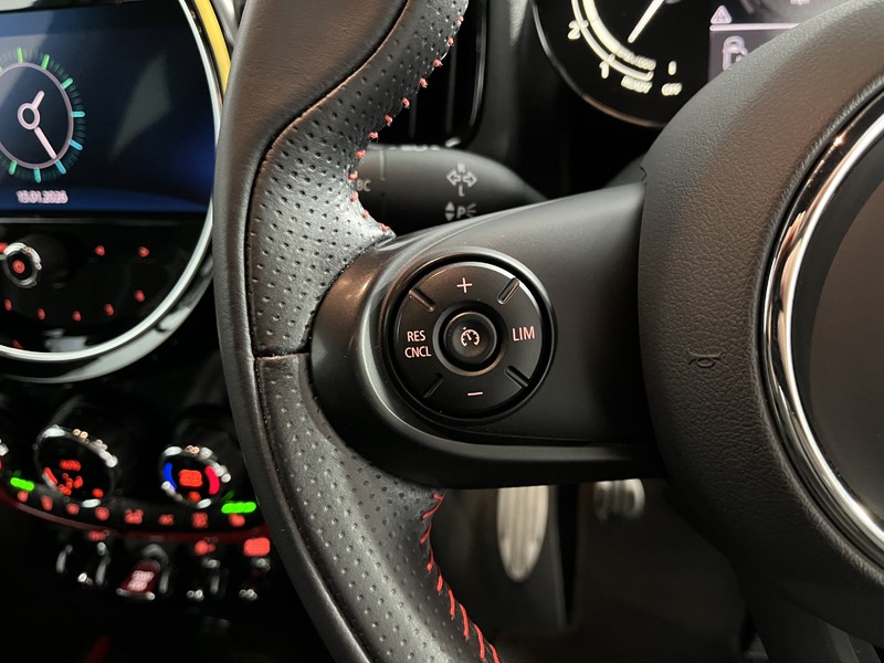 2020 (70) MINI COUNTRYMAN 2.0 Cooper D Sport 5dr 4947870