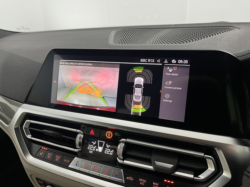 2022 (71) BMW 4 SERIES 420i M Sport Pro Edition 2dr Step Auto 4952100