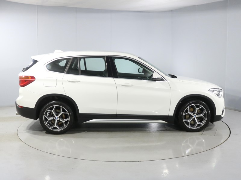 2017 (17) BMW X1 xDrive 20d xLine 5dr 4939112
