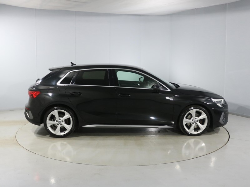 2020 (70) AUDI A3 35 TDI S Line 5dr S Tronic 4961205