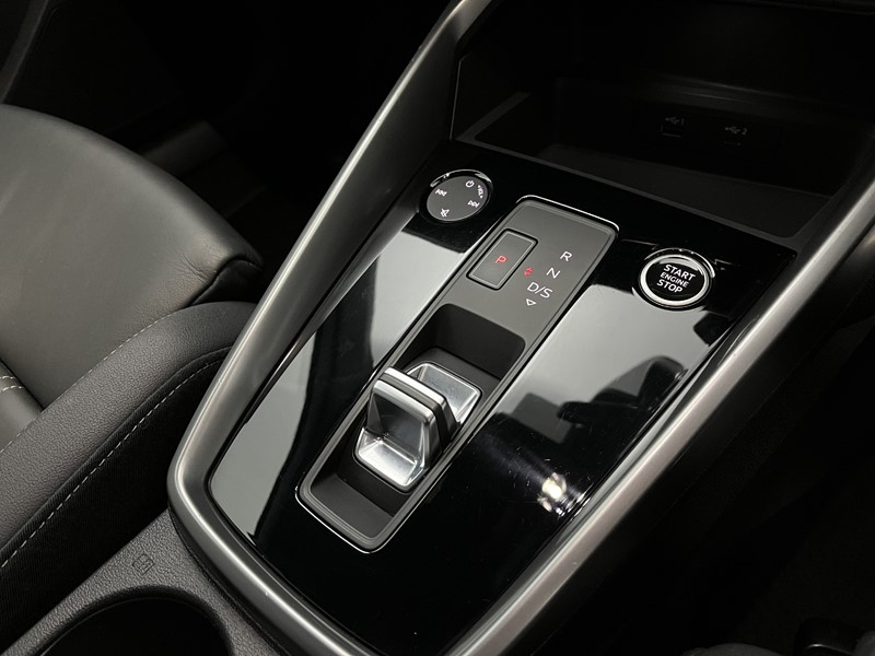 2020 (70) AUDI A3 35 TDI S Line 5dr S Tronic 4961212