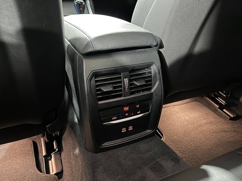 2022 (22) BMW I4 400kW M50 83.9kWh 5dr Auto 4947835