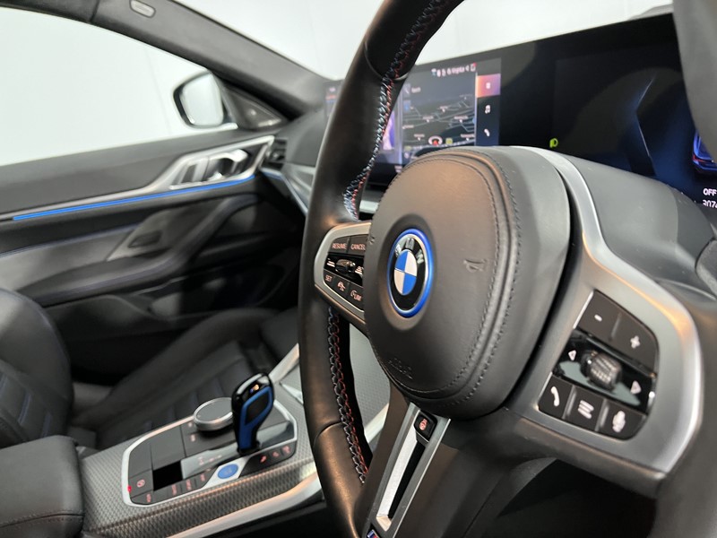2022 (22) BMW I4 400kW M50 83.9kWh 5dr Auto 4947816