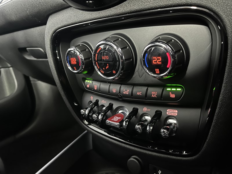 2023 (72) MINI CLUBMAN 1.5 Cooper Exclusive 6dr Auto 4956749