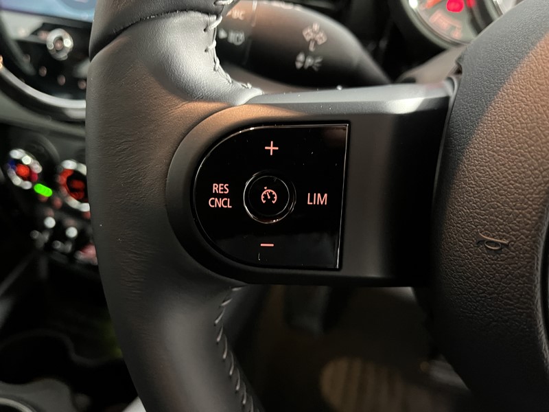 2023 (72) MINI CLUBMAN 1.5 Cooper Exclusive 6dr Auto 4956742