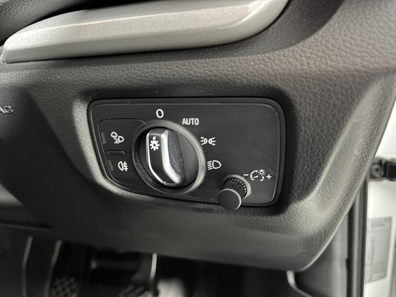 2016 (66) AUDI A3 1.6 TDI SE Technik 5dr 4942989