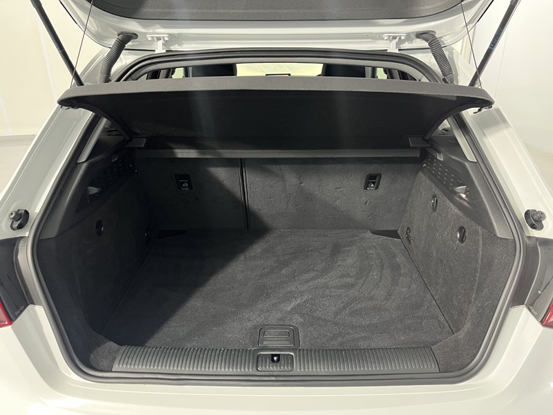 2016 (66) AUDI A3 1.6 TDI SE Technik 5dr 4942983