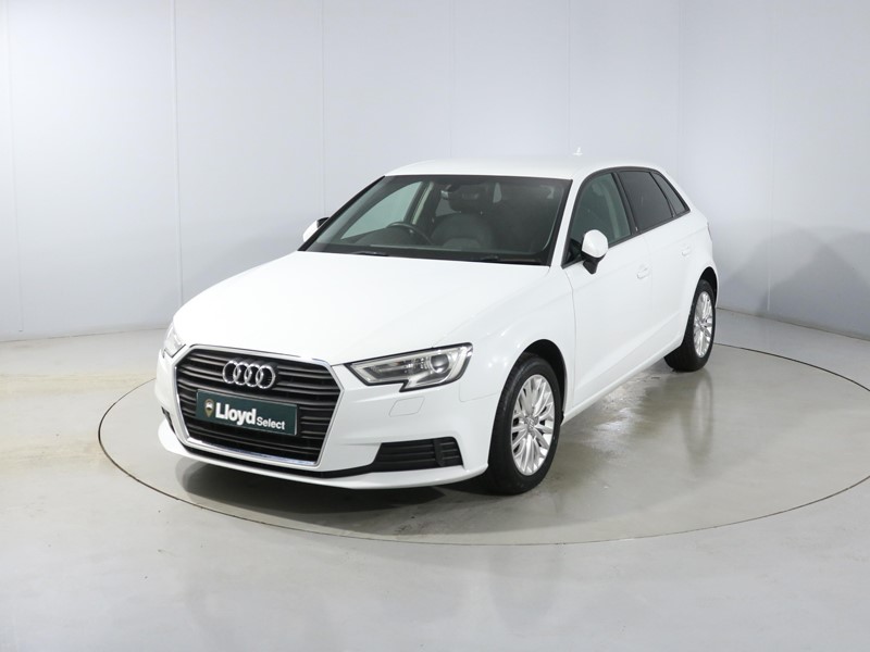 2016 (66) AUDI A3 1.6 TDI SE Technik 5dr 4943008