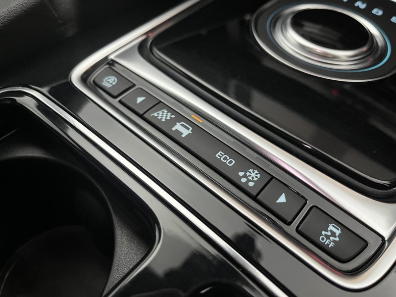 2020 (70) JAGUAR F-PACE 2.0d [180] Chequered Flag 5dr Auto AWD 4956846