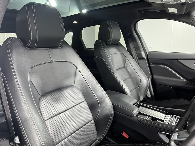 2020 (70) JAGUAR F-PACE 2.0d [180] Chequered Flag 5dr Auto AWD 4956823