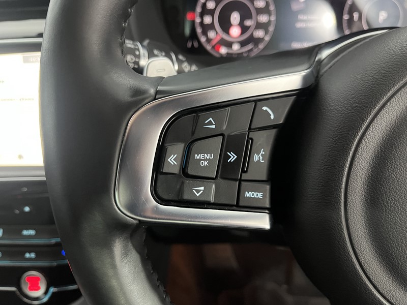 2020 (70) JAGUAR F-PACE 2.0d [180] Chequered Flag 5dr Auto AWD 4956837