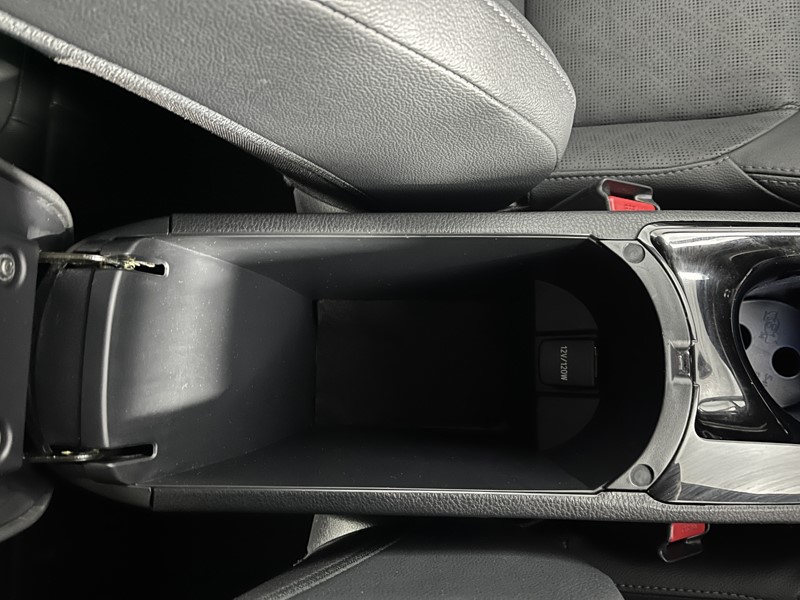 2019 (19) TOYOTA C-HR 1.8 Hybrid Dynamic 5dr CVT 4942867