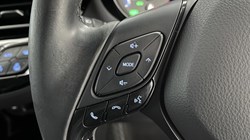2019 (19) TOYOTA C-HR 1.8 Hybrid Dynamic 5dr CVT 4942857