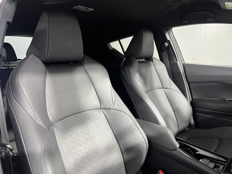 2019 (19) TOYOTA C-HR 1.8 Hybrid Dynamic 5dr CVT 4942847