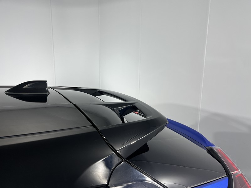 2019 (19) TOYOTA C-HR 1.8 Hybrid Dynamic 5dr CVT 4942876