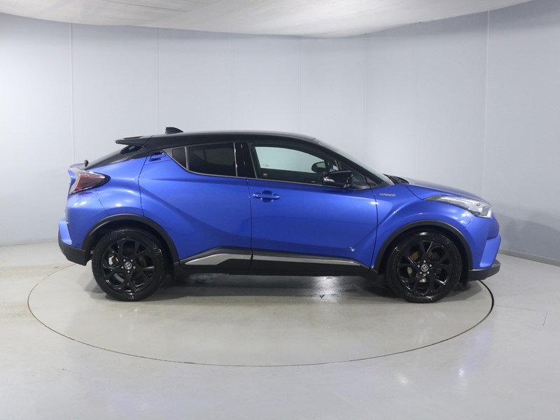 2019 (19) TOYOTA C-HR 1.8 Hybrid Dynamic 5dr CVT 4942839