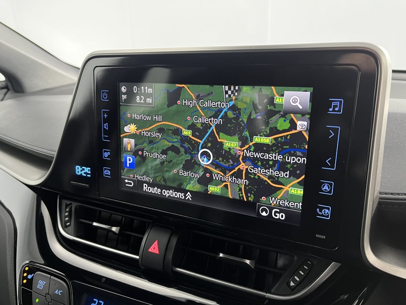 2019 (19) TOYOTA C-HR 1.8 Hybrid Dynamic 5dr CVT 4942853