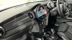 2022 (72) MINI HATCHBACK 1.5 Cooper Exclusive 3dr Auto 4960979