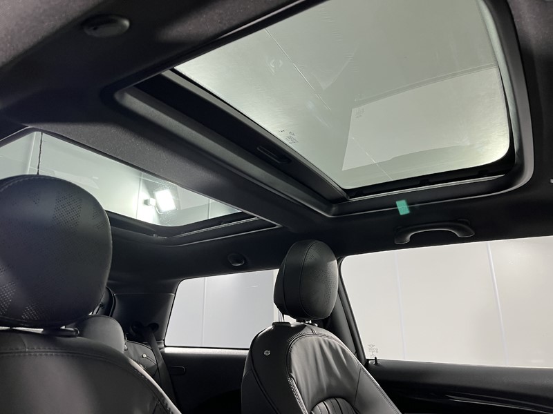 2022 (72) MINI HATCHBACK 1.5 Cooper Exclusive 3dr Auto 4960989