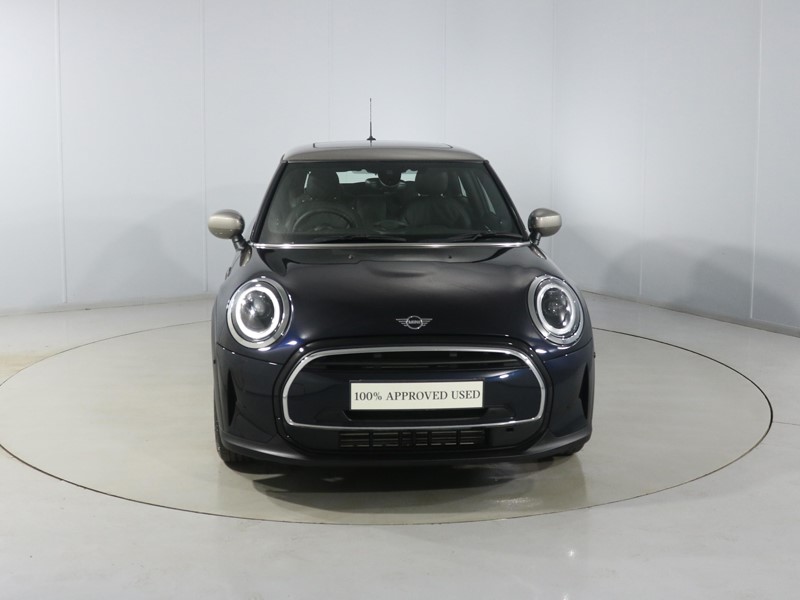 2022 (72) MINI HATCHBACK 1.5 Cooper Exclusive 3dr Auto 4960988
