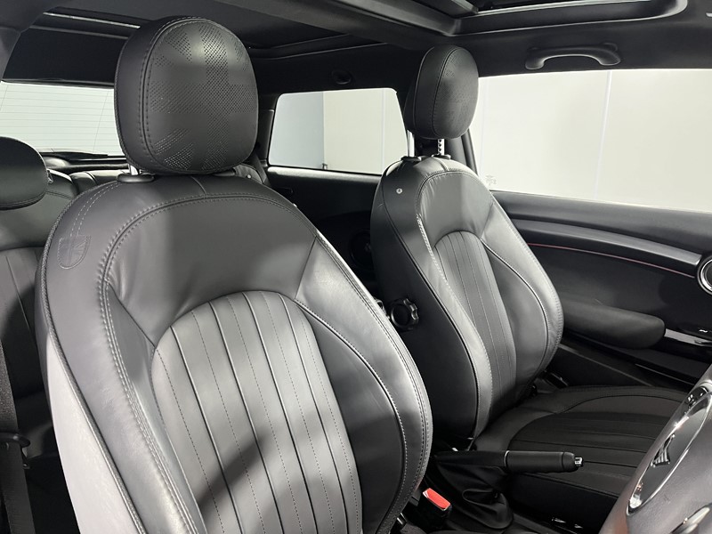 2023 (73) MINI HATCHBACK 2.0 Cooper S Exclusive Premium Plus 3dr Auto 4952198