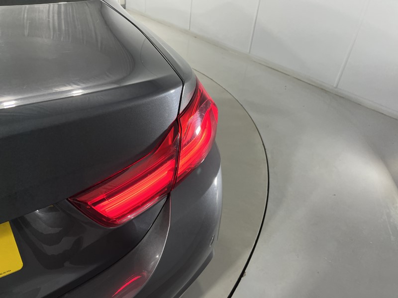 2018 (18) BMW 4 SERIES 420d [190] M Sport 2dr Auto [Professional Media] 4960955