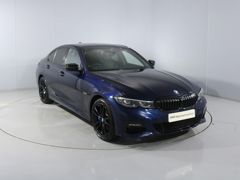 2021 (71) BMW 3 SERIES 330e M Sport Pro Edition 4dr Step Auto