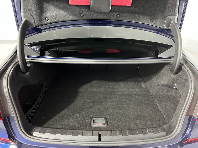 2021 (71) BMW 3 SERIES 330e M Sport Pro Edition 4dr Step Auto 4972194