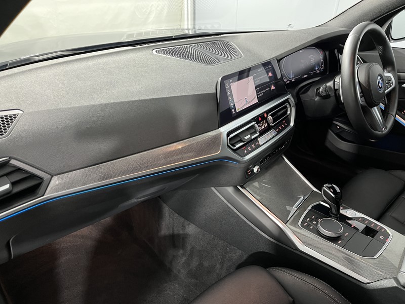 2021 (71) BMW 3 SERIES 330e M Sport Pro Edition 4dr Step Auto 4972188