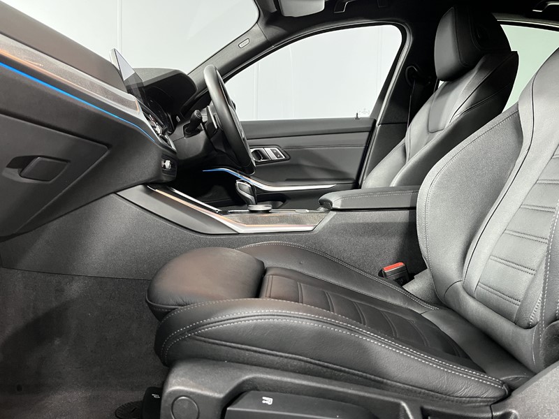 2021 (71) BMW 3 SERIES 330e M Sport Pro Edition 4dr Step Auto 4972217