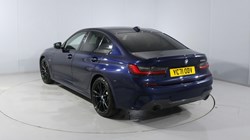 2021 (71) BMW 3 SERIES 330e M Sport Pro Edition 4dr Step Auto 1