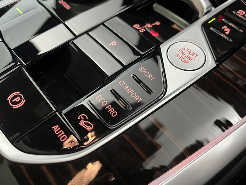 2025 (75) BMW X7 xDrive40i MHT M Sport 5dr Step Auto 4977393