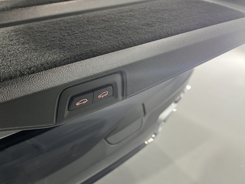 2025 (75) BMW X7 xDrive40i MHT M Sport 5dr Step Auto 4977408