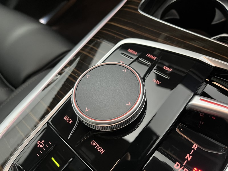 2025 (75) BMW X7 xDrive40i MHT M Sport 5dr Step Auto 4977392