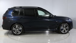 2025 (75) BMW X7 xDrive40i MHT M Sport 5dr Step Auto 4977360